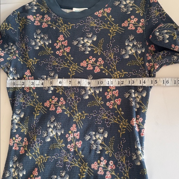 Sundance Floralynn Blue Floral Button Cuff Long Sleeve Thermal size M - Picture 6 of 7